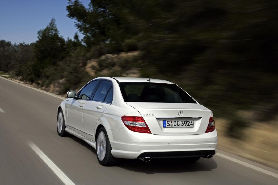  Mercedes-Benz C-Class 2007 года  (фото 56 из 413)
